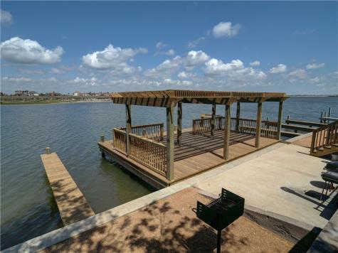 15201 Leeward Drive B6 Corpus Christi TX 78418