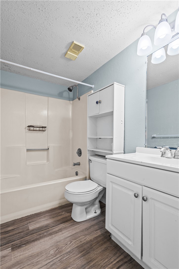 3402 Ocean Drive 33 Corpus Christi TX 78411