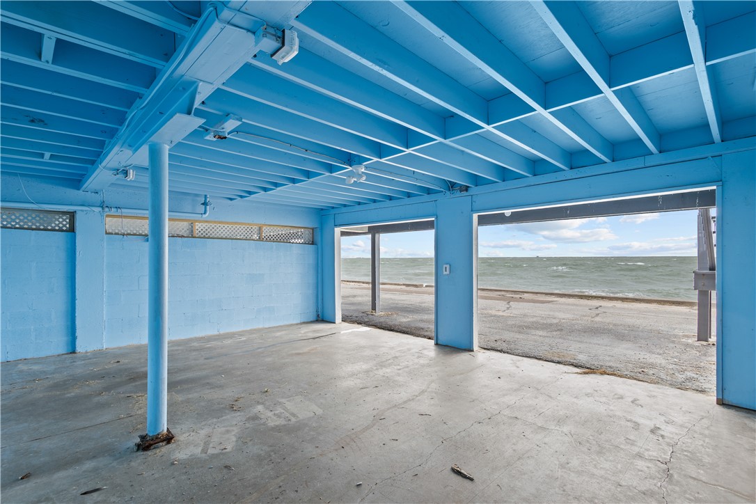 3402 Ocean Drive 33 Corpus Christi TX 78411