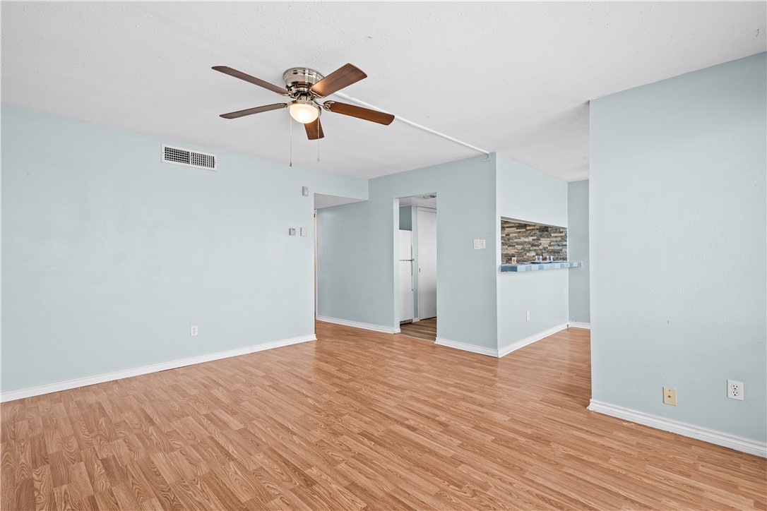 3402 Ocean Drive 33 Corpus Christi TX 78411