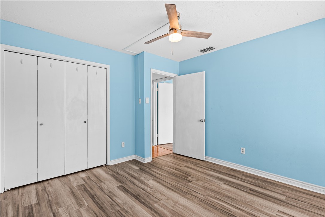 3402 Ocean Drive 33 Corpus Christi TX 78411