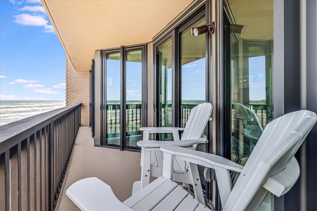 6745 Seacomber Drive 504 Port Aransas TX 78373