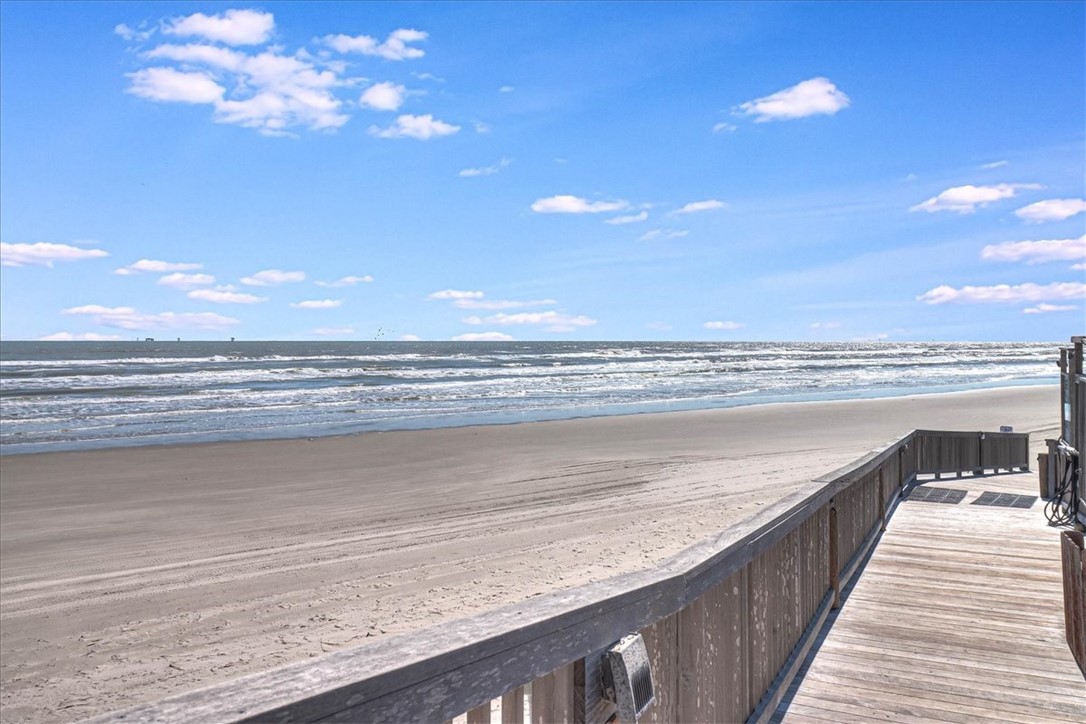 6745 Seacomber Drive 504 Port Aransas TX 78373