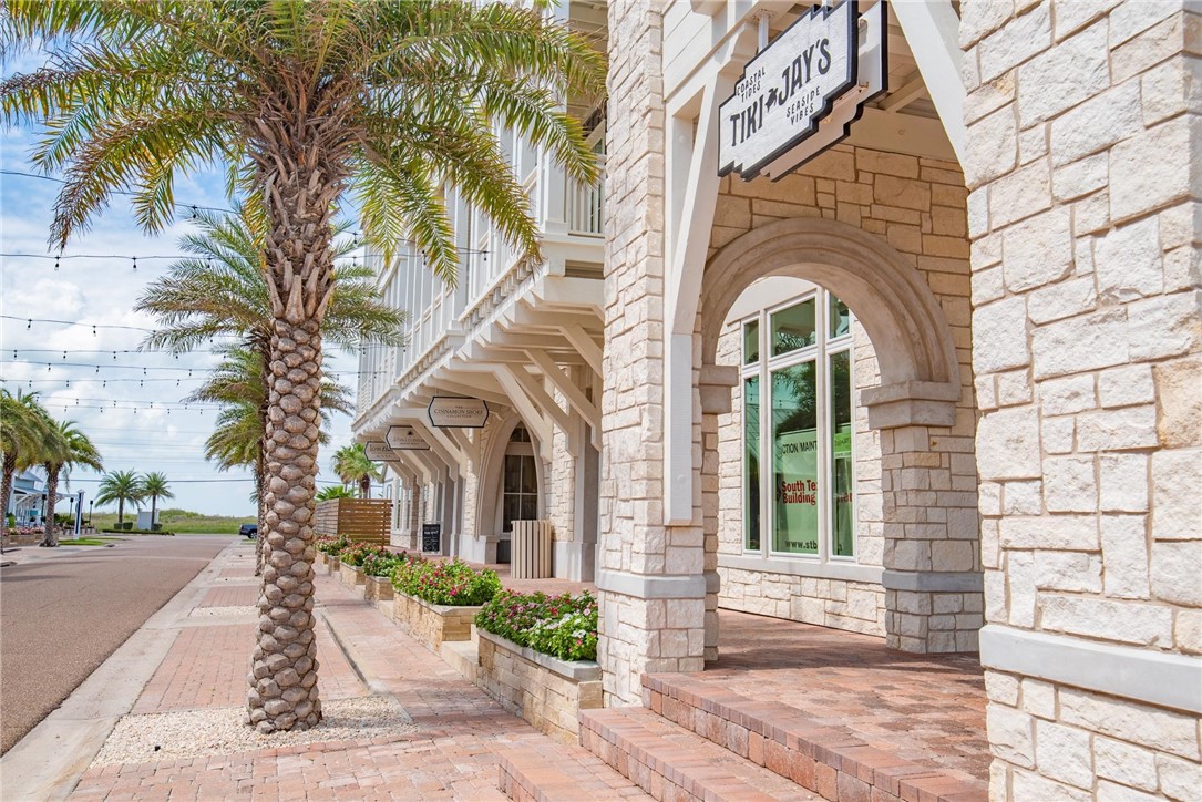 170 Social Circle 11 Port Aransas TX 78373