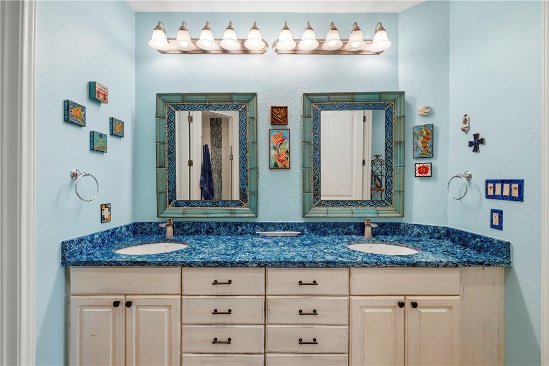 224 W Cotter Avenue 203 Port Aransas TX 78373