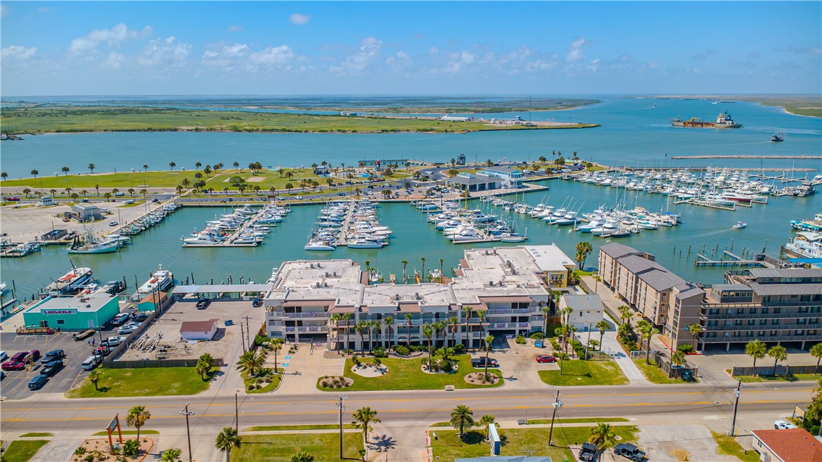 224 W Cotter Avenue 203 Port Aransas TX 78373
