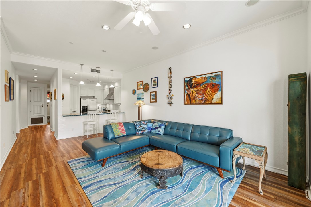 224 W Cotter Avenue 203 Port Aransas TX 78373