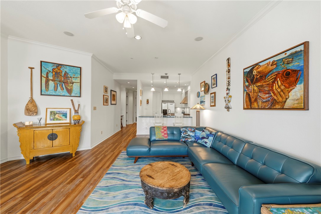 224 W Cotter Avenue 203 Port Aransas TX 78373