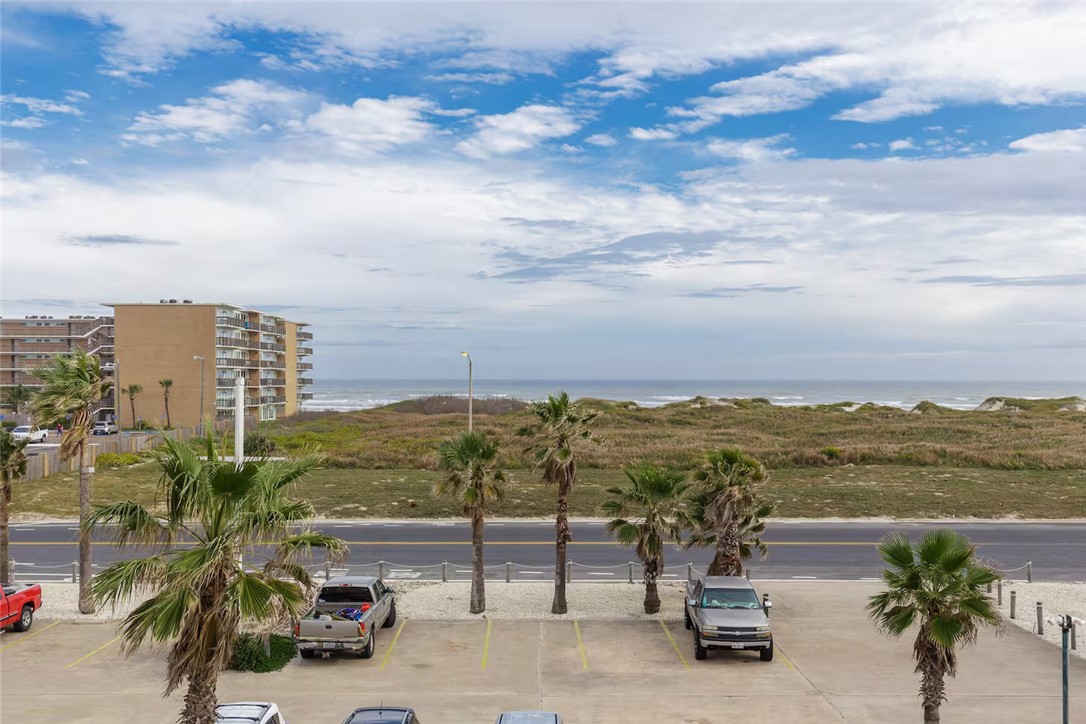 14825 Windward Drive 201 Corpus Christi TX 78418