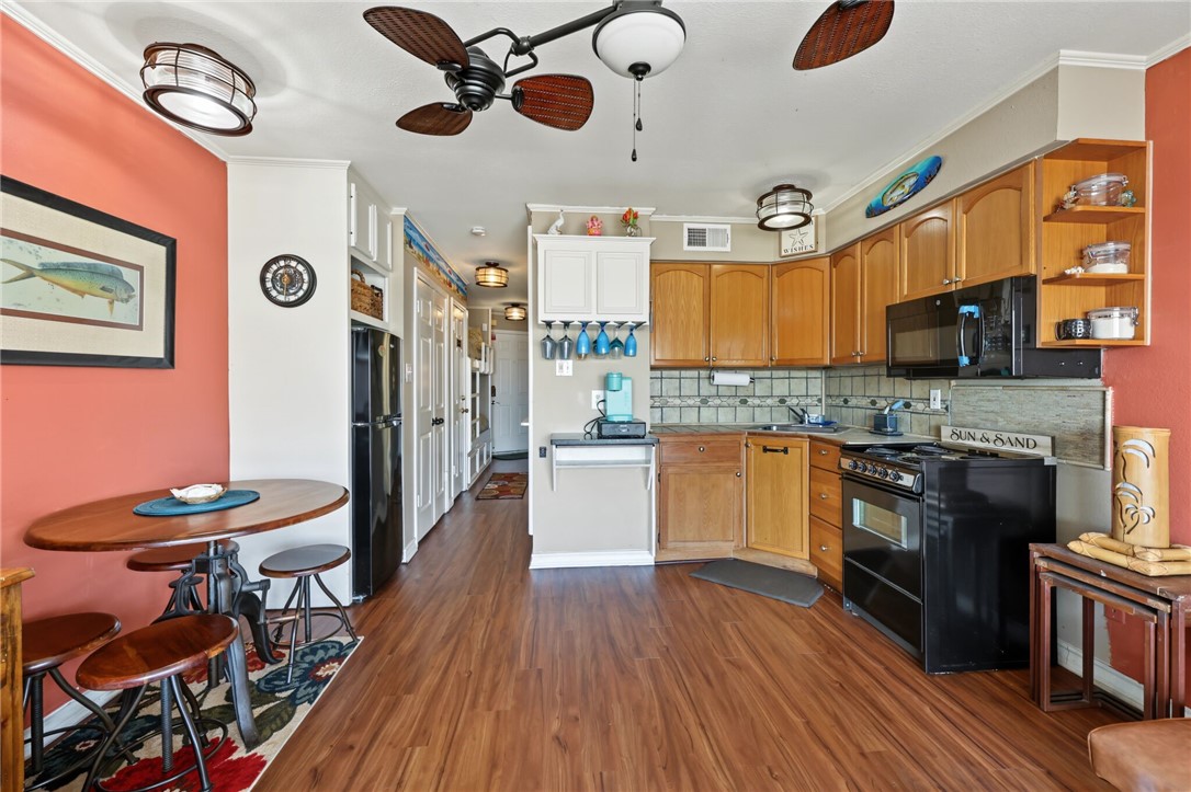3938 Surfside Boulevard 2323 Corpus Christi TX 78402