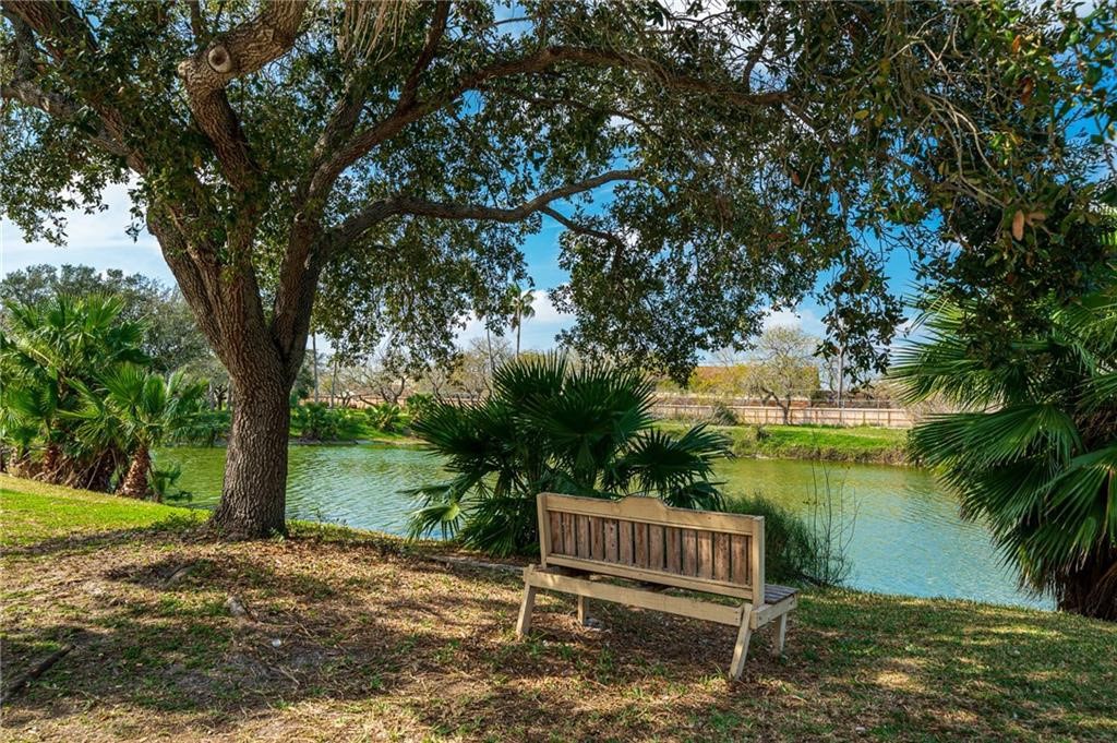 6148 Hidden Oaks 3 Corpus Christi TX 78412