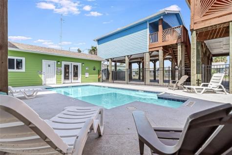 403 S 10th Street 2 Port Aransas TX 78373