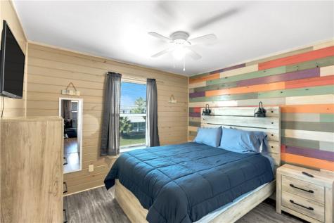 403 S 10th Street 2 Port Aransas TX 78373