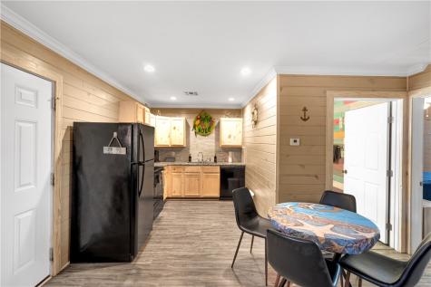 403 S 10th Street 2 Port Aransas TX 78373