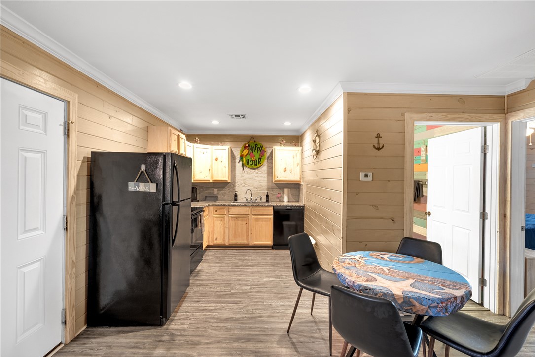 403 S 10th Street 2 Port Aransas TX 78373