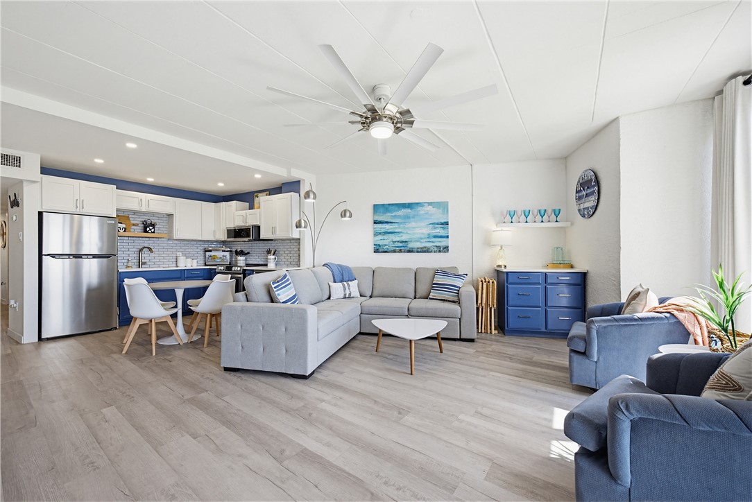 14401 Commodores Drive 211 Corpus Christi TX 78418