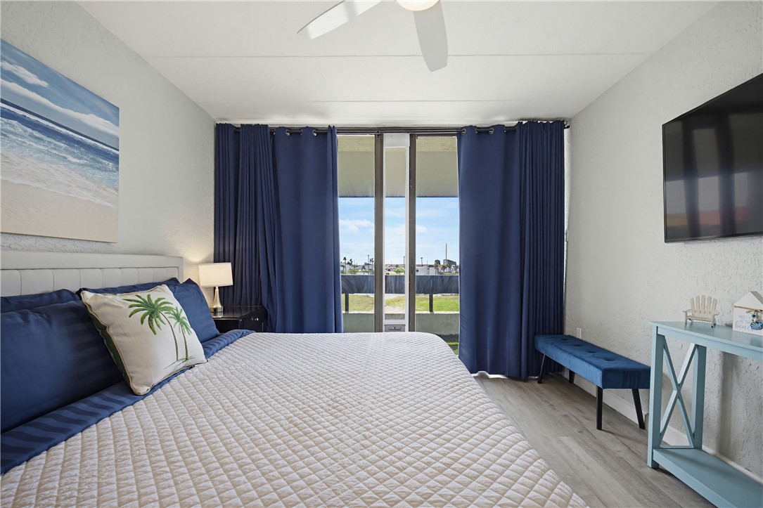 14401 Commodores Drive 211 Corpus Christi TX 78418