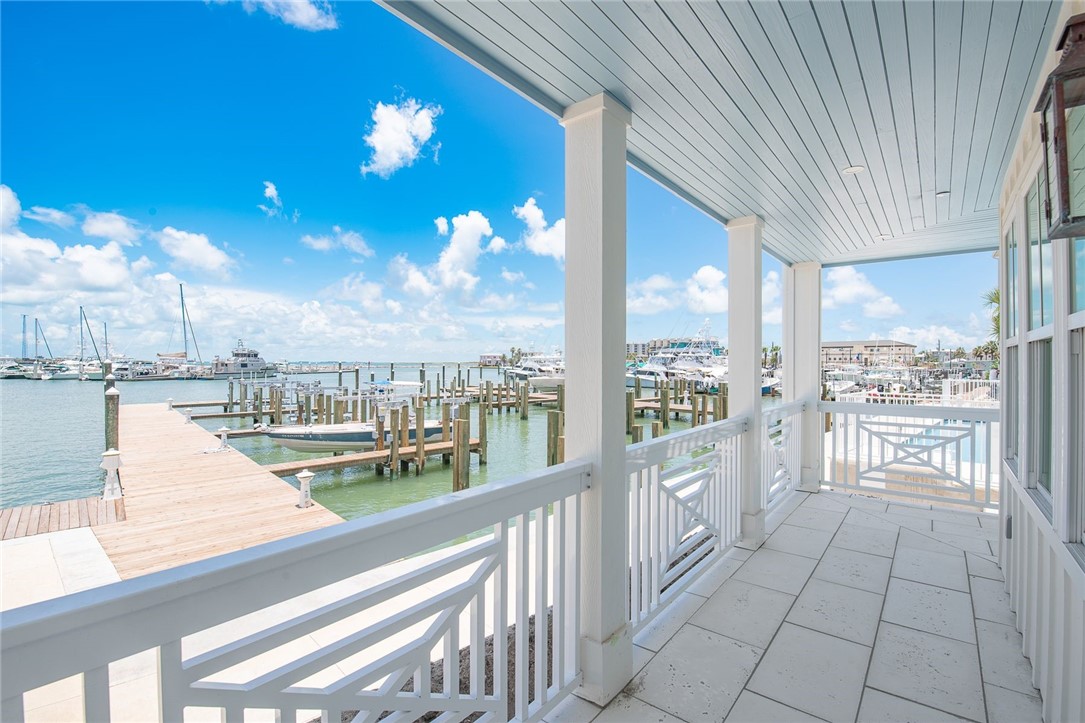 136 W Cotter Avenue 20 Port Aransas TX 78373