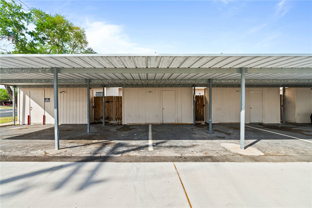6702 Everhart H102 Corpus Christi TX 78413
