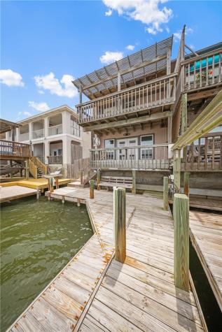 15317 Bonasse Court 1606 Corpus Christi TX 78418