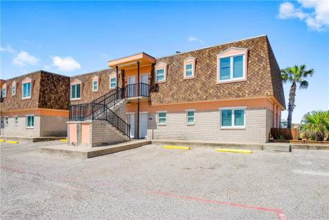700 Island Retreat Court 28 Port Aransas TX 78373