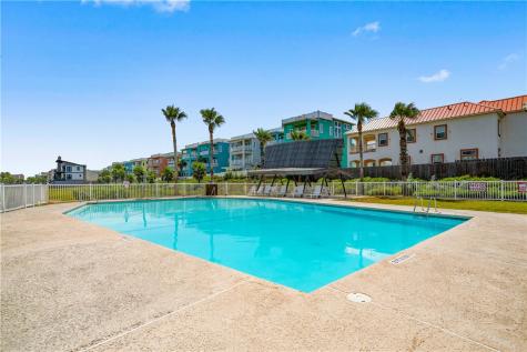 700 Island Retreat Court 28 Port Aransas TX 78373