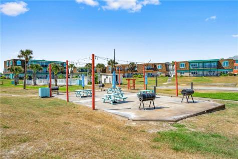 700 Island Retreat Court 28 Port Aransas TX 78373