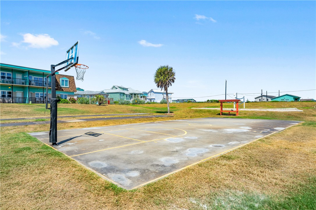 700 Island Retreat Court 28 Port Aransas TX 78373