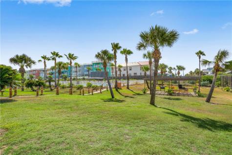 700 Island Retreat Court 28 Port Aransas TX 78373