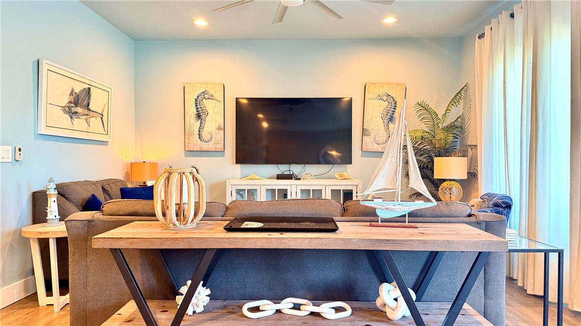 247 W Roberts Avenue 1 Port Aransas TX 78373
