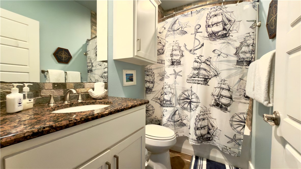 247 W Roberts Avenue 1 Port Aransas TX 78373