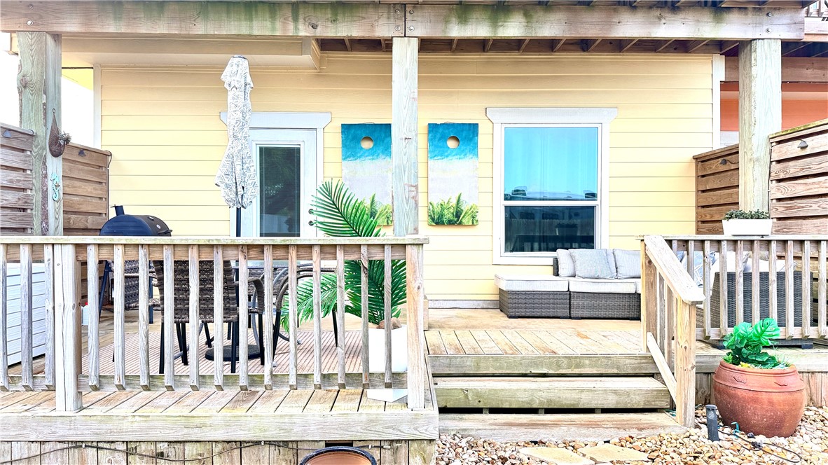 247 W Roberts Avenue 1 Port Aransas TX 78373