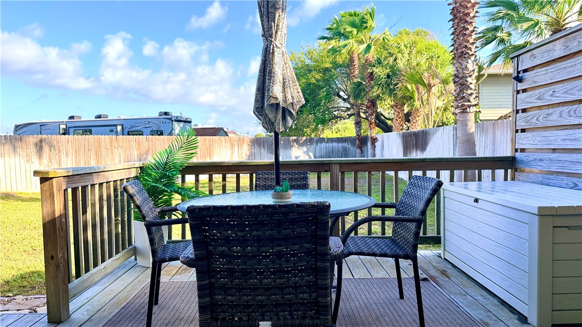 247 W Roberts Avenue 1 Port Aransas TX 78373