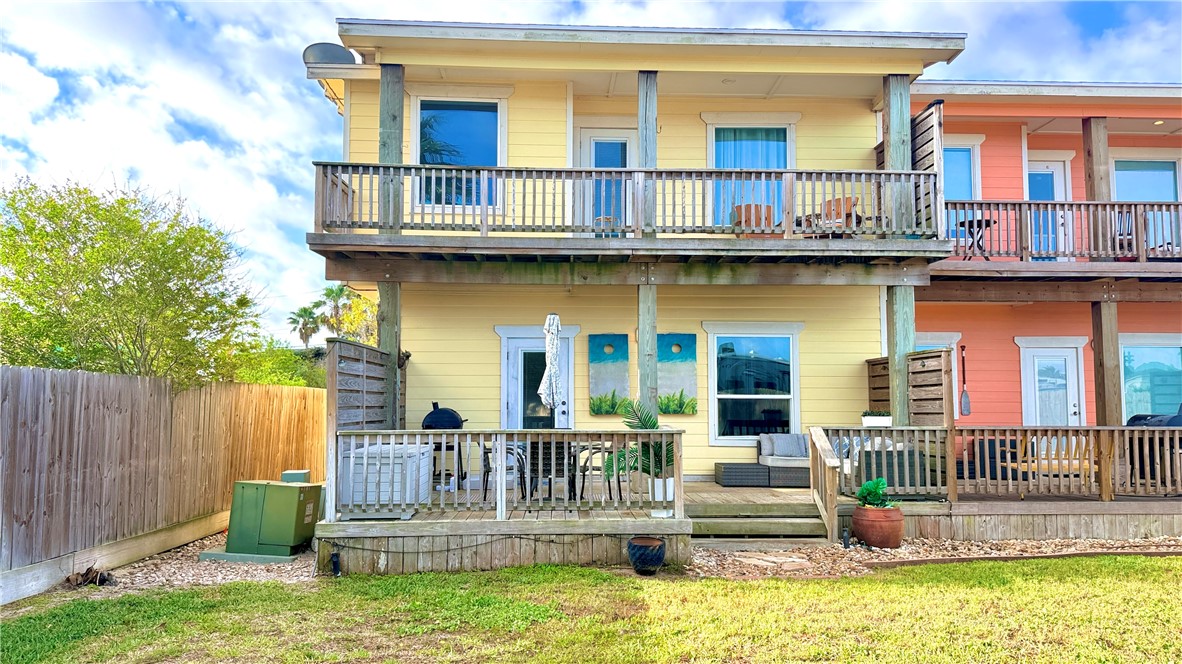 247 W Roberts Avenue 1 Port Aransas TX 78373