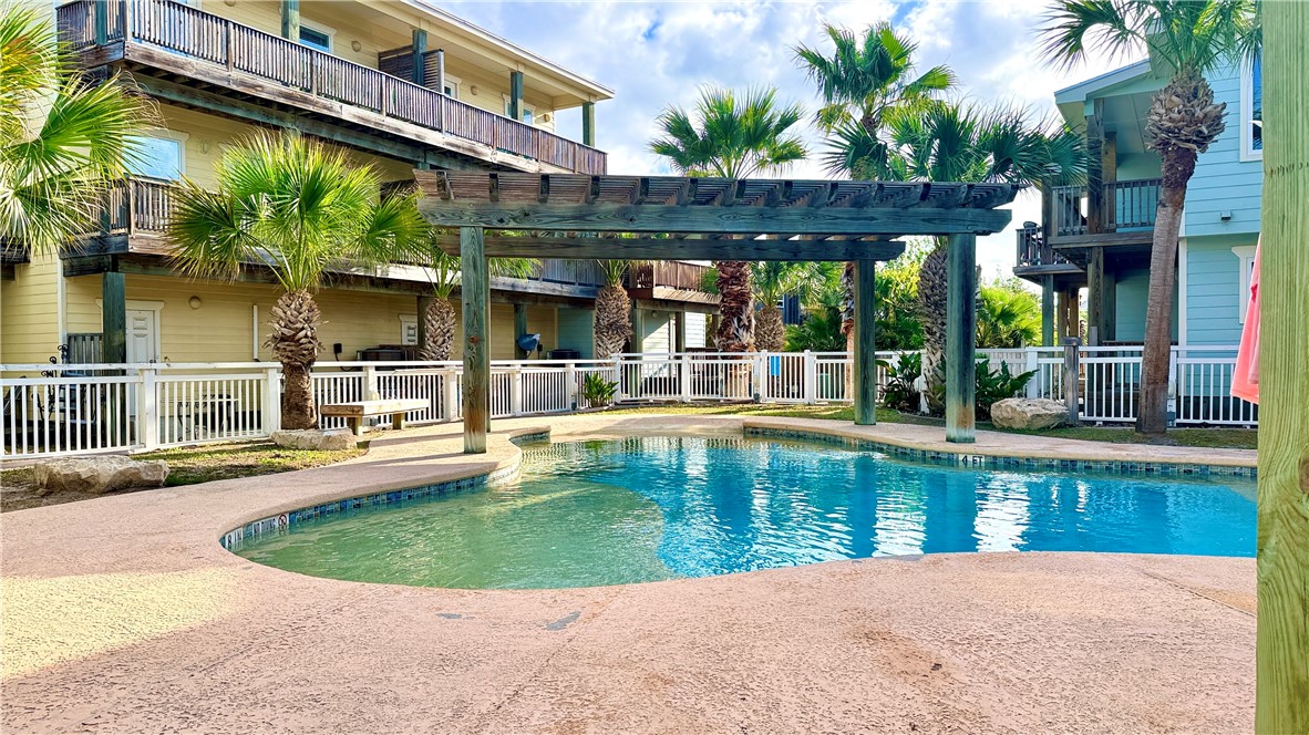 247 W Roberts Avenue 1 Port Aransas TX 78373