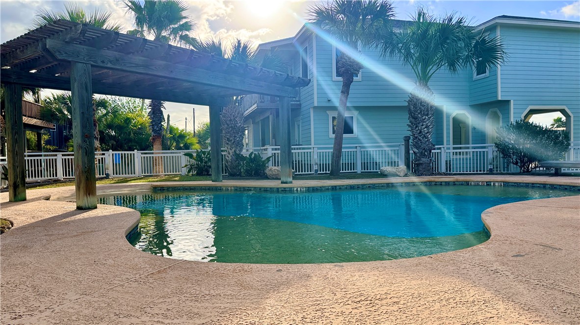 247 W Roberts Avenue 1 Port Aransas TX 78373