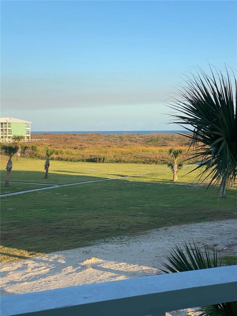 1107 S 11th St B12 Port Aransas TX 78373