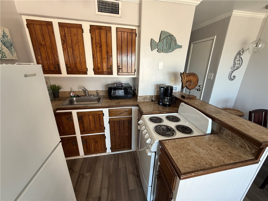 3938 Surfside Boulevard 1336 Corpus Christi TX 78402
