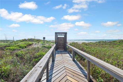 800 Sandcastle Drive 203 Port Aransas TX 78373