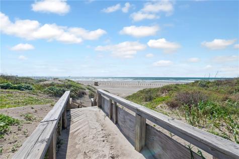 800 Sandcastle Drive 203 Port Aransas TX 78373