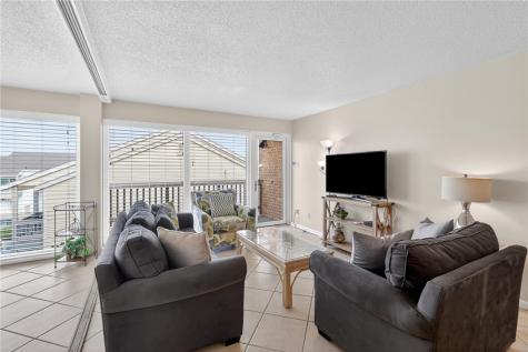 14810 Windward Drive 402 Corpus Christi TX 78418