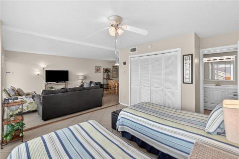 14810 Windward Drive 402 Corpus Christi TX 78418
