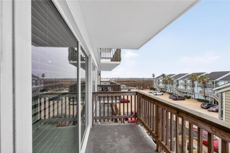 14810 Windward Drive 402 Corpus Christi TX 78418