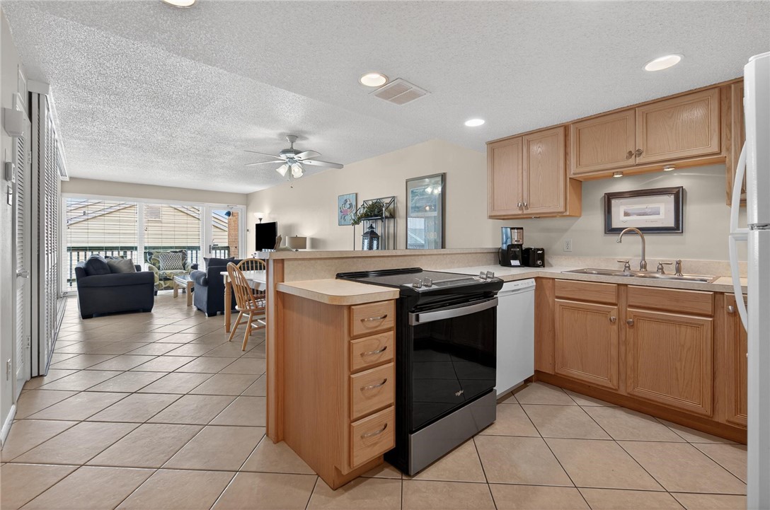 14810 Windward Drive 402 Corpus Christi TX 78418