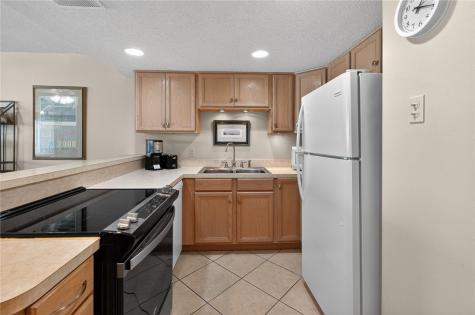 14810 Windward Drive 402 Corpus Christi TX 78418