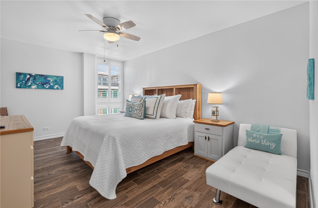 631 Channel View Drive 208 Port Aransas TX 78373