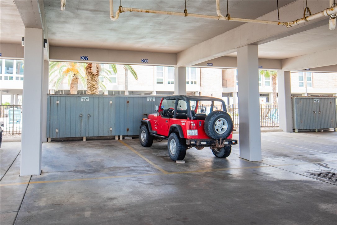 631 Channel View Drive 208 Port Aransas TX 78373