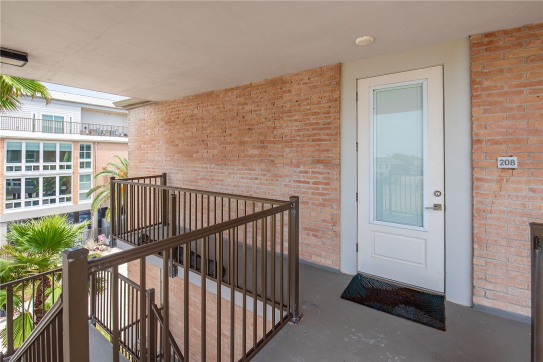 631 Channel View Drive 208 Port Aransas TX 78373