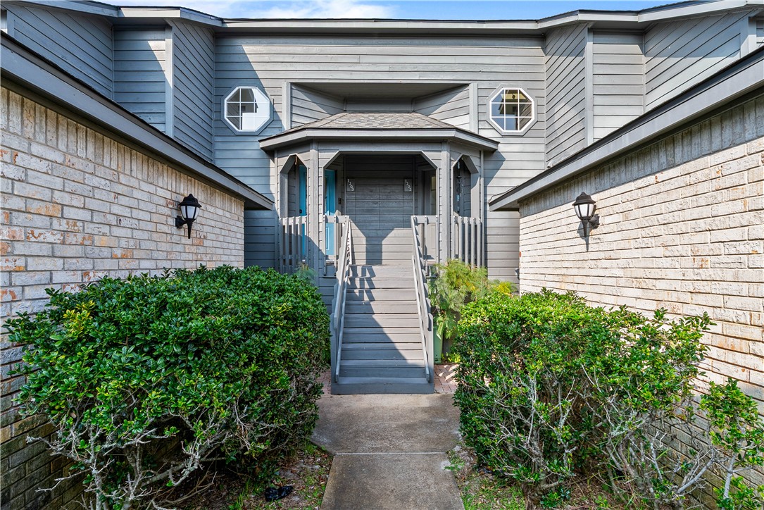 210 Oak Bay Street 1203 Rockport TX 78382