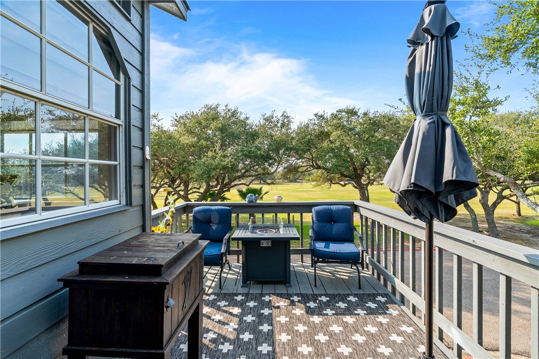 210 Oak Bay Street 1203 Rockport TX 78382